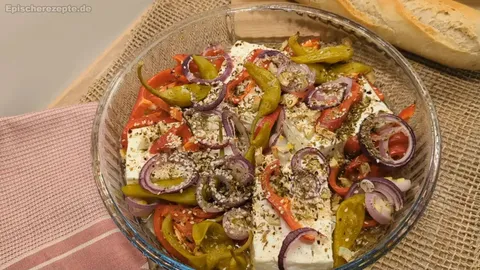Überbackener Schafskäse mit Tomaten und Oliven