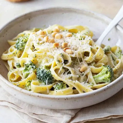 Cremige Brokkoli-Pasta